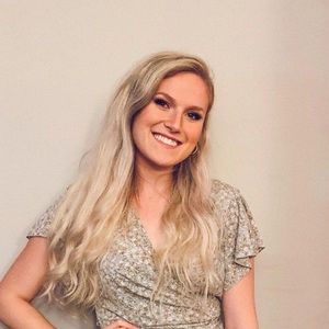 Meet your Posher, Zoë